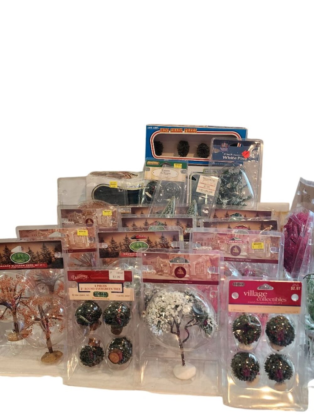 Lemax, Life Like, Enchanted forest Vintage Miniature Village Trees Large assortm